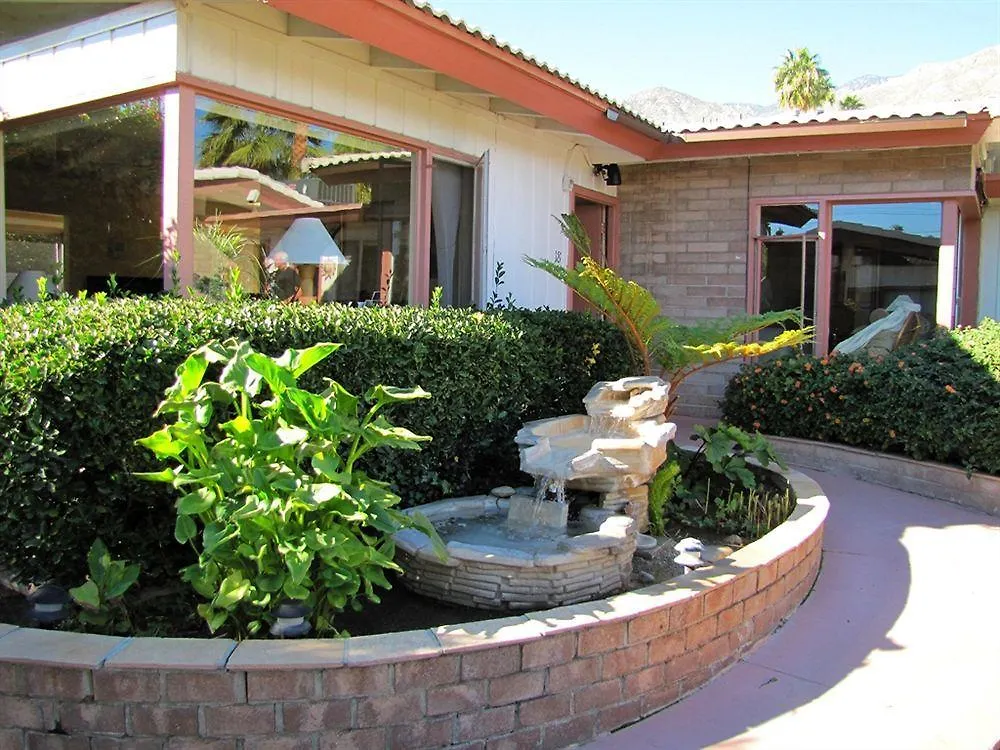 A Place in the Sun: Adults-Only Midcentury Boutique with Heated Pool Palm Springs Hotel