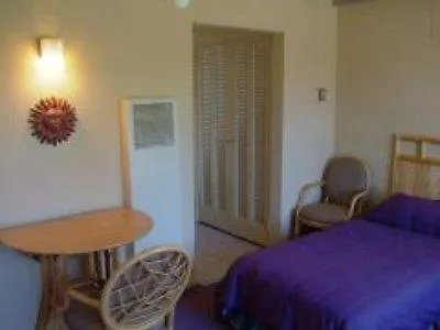A Place in the Sun: Adults-Only Midcentury Boutique with Heated Pool Palm Springs 4*,