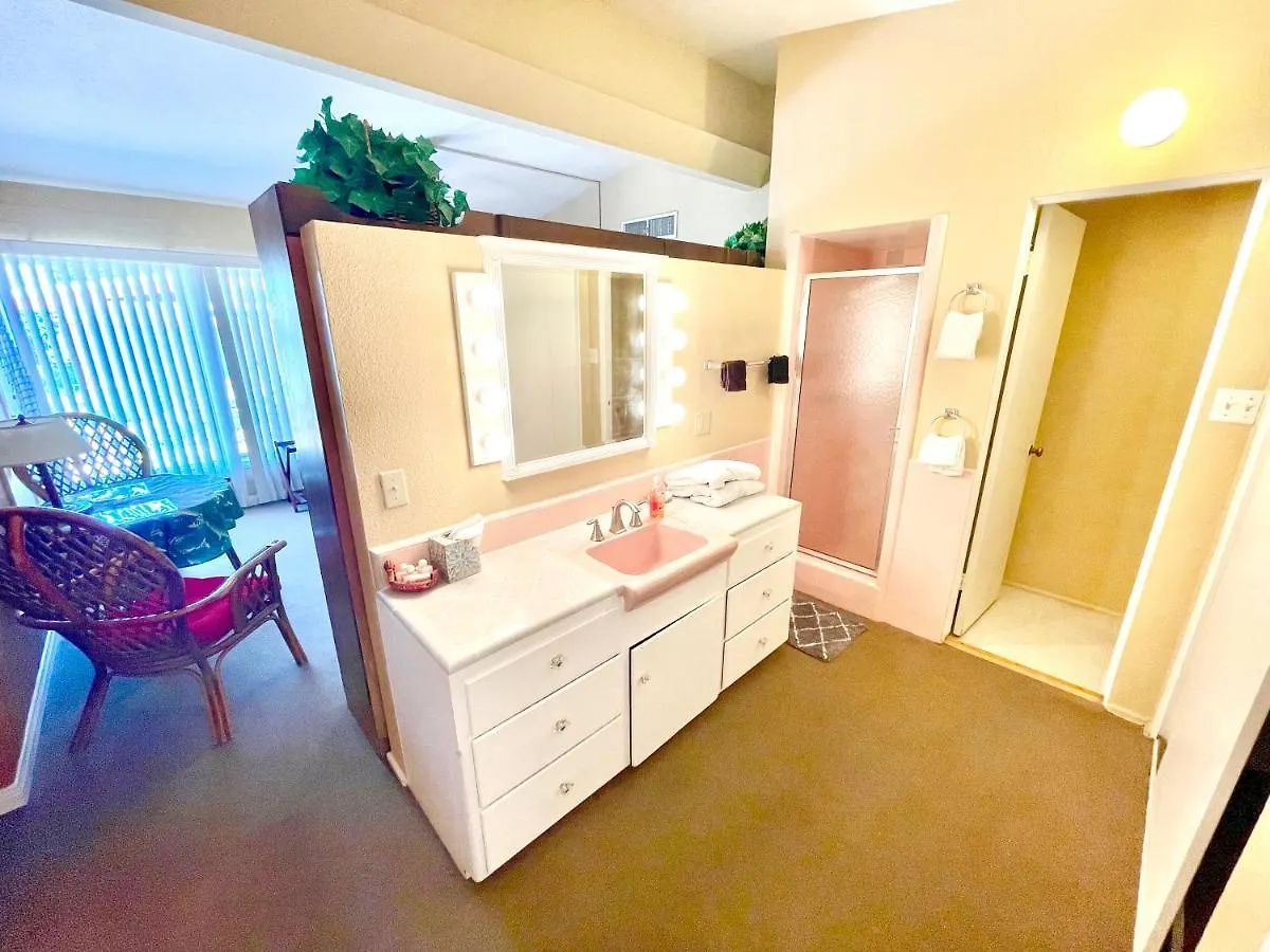 A Place In The Sun Hotel - Adults Only Big Units, 24H Heated Pool & Spa In 1 Acre Park Prime Location, Dog Friendly, Top Midcentury Modern Boutique Hotel Palm Springs
