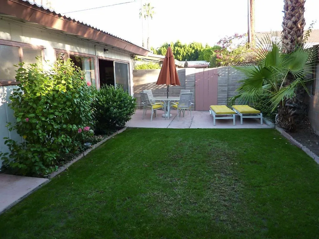 A Place In The Sun Hotel - Adults Only Big Units, 24H Heated Pool & Spa In 1 Acre Park Prime Location, Dog Friendly, Top Midcentury Modern Boutique Hotel Palm Springs 4*,