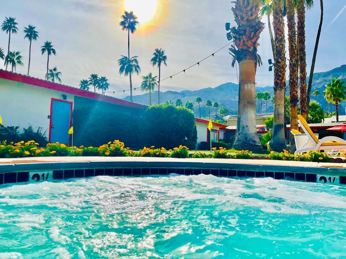 A Place In The Sun Hotel - Adults Only Big Units, 24H Heated Pool & Spa In 1 Acre Park Prime Location, Dog Friendly, Top Midcentury Modern Boutique Hotel Palm Springs 4*,  USA