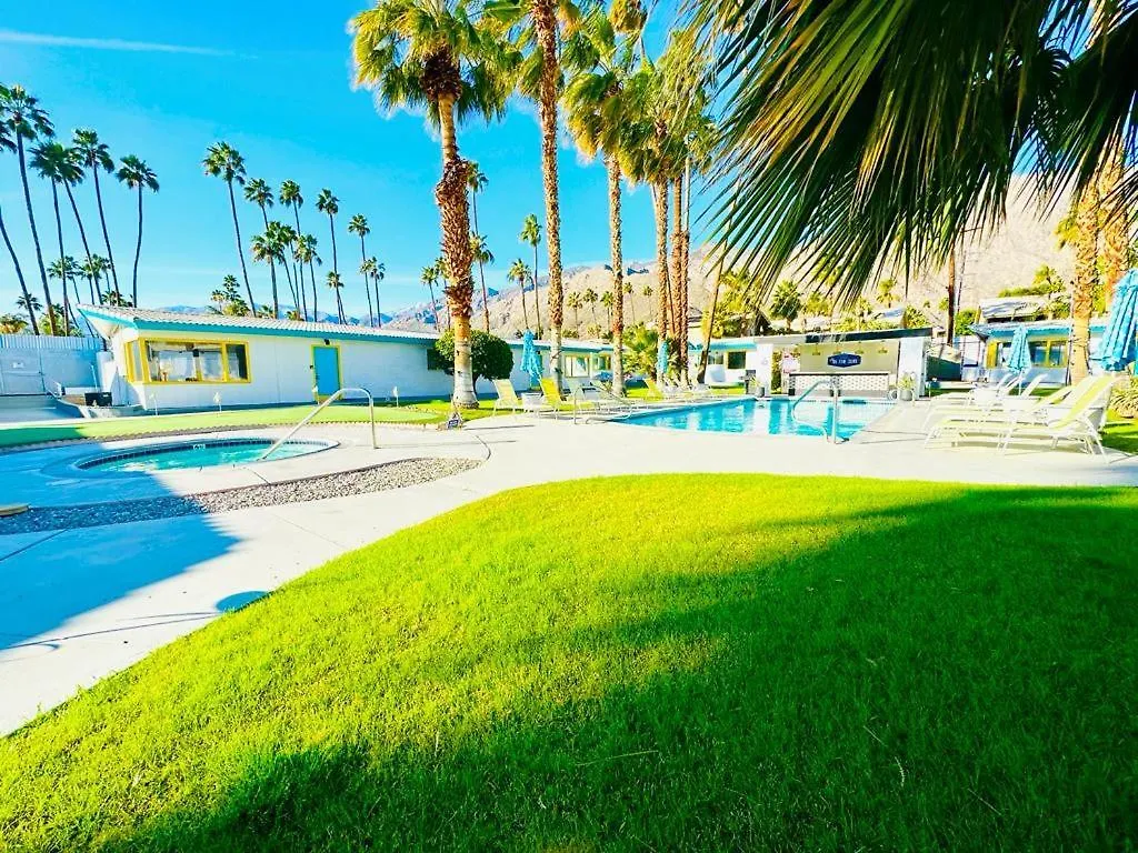 A Place In The Sun Hotel - Adults Only Big Units, 24H Heated Pool & Spa In 1 Acre Park Prime Location, Dog Friendly, Top Midcentury Modern Boutique Hotel Palm Springs